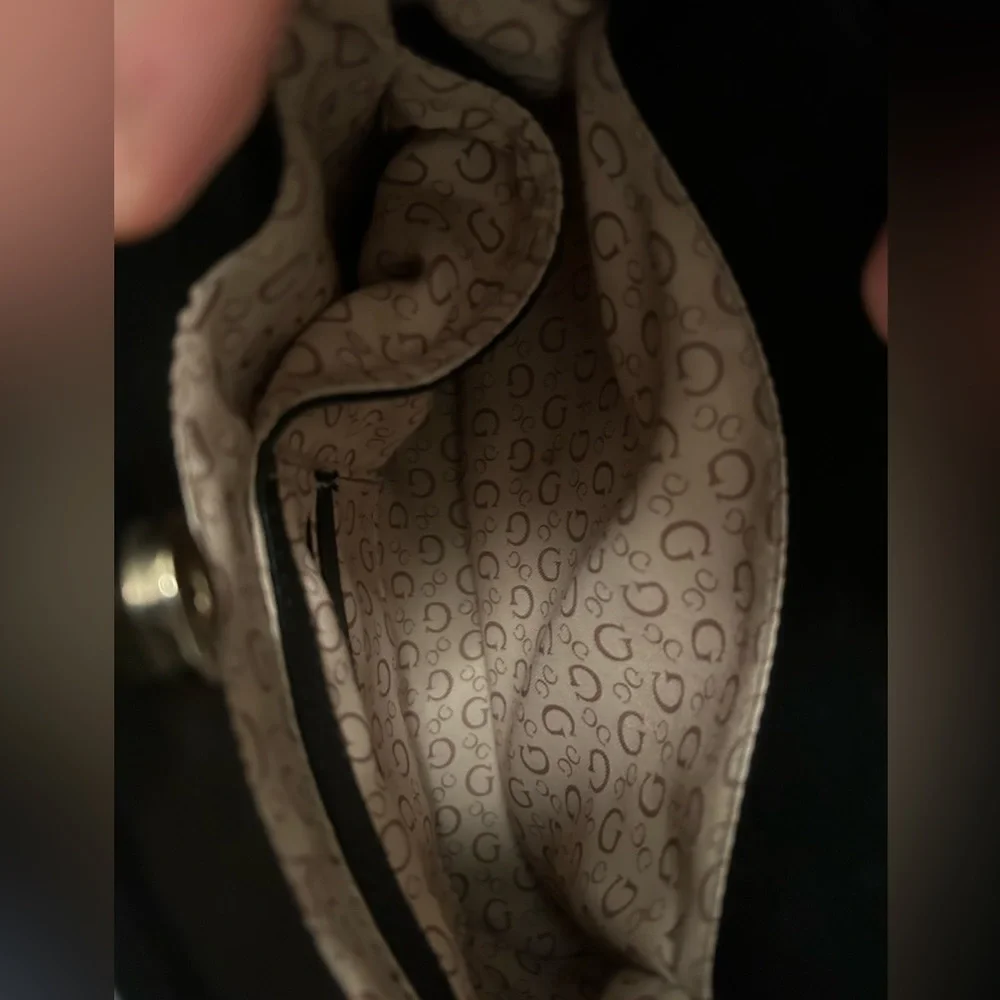 Guess Black Satchel Handbag - Picture 8 of 9